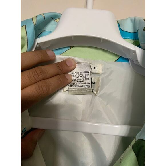 Stretch Uniform Woman John Paul Richard Button Up Top - USED - Picture 5 of 5